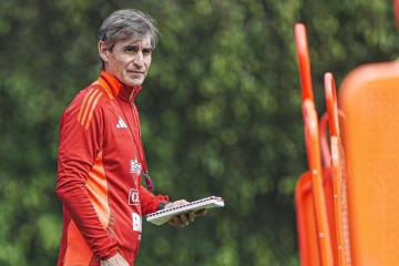 Ibáñez: "Ecuador nos va a llevar a la exigencia máxima pero el plantel está preparado"