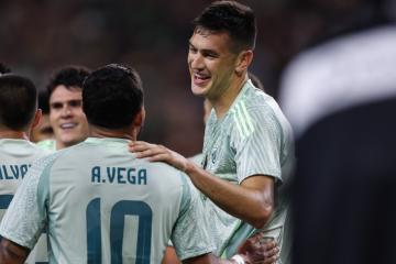 México venció a Surinam en la Copa Oro