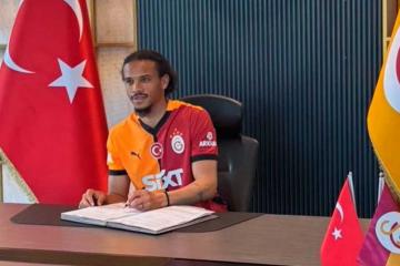 Leroy Sané fue presentado en Galatasaray