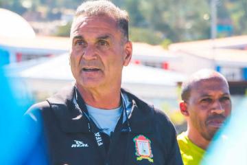Islas: "Universitario tiene jugadores de jerarquía, por algo está puntero"