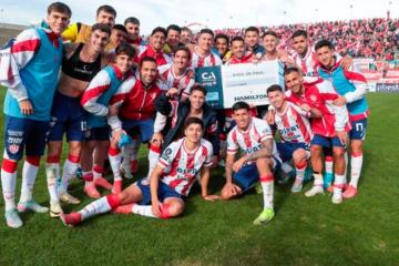 Unión de Santa Fe se metió a octavos de la Copa Argentina