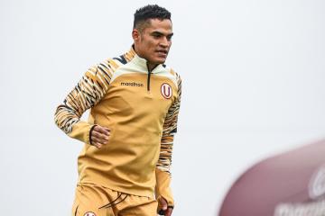 Santamaría cumplió su primer entrenamiento con Universitario