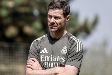 Alonso: "Hay muchas posibilidades de que Mbappé pueda hacer su debut"