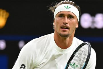 Zverev y Fritz no pudieron terminar sus partidos en Wimbledon por regla de toque de queda