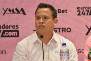 Alcócer: “Para la sexta fecha del Clausura deberíamos estar jugando de local de noche en el Callao”