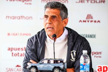 Barco: “No es posible que la liga programe el clásico el domingo cuando tenemos un partido el jueves”
