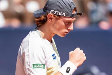 Buse superó la 'qualy' y clasificó al ATP de Gstaad