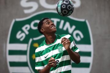 ES OFICIAL: Víctor Guzmán es nuevo jugador del Sporting Lisboa