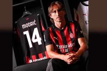 Modric: "Milan es de los clubes más grandes de Europa y no puede conformarse con la mediocridad"