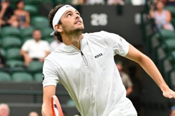 Taylor Fritz remontó y avanzó en Wimbledon tras maratónica victoria ante Mpetshi Perricard