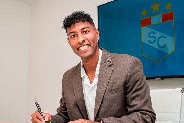 Araujo: "Estoy listo para estar a las órdenes del profesor y jugar ya"