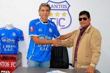Juan Carlos Bazalar es nuevo DT de Santos FC