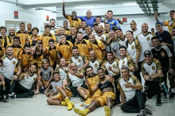 Amazonas FC, de Rodríguez, ganó pero sigue siendo colero