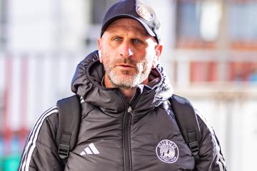 Rondelli: "Si la 'U' presta a Saravia a otro club peruano, estaría incumpliendo su palabra"