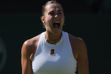 Sabalenka sufrió pero se metió a 'semis' en Wimbledon