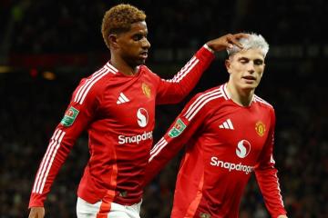 Cinco jugadores entrenan separado en el Manchester United