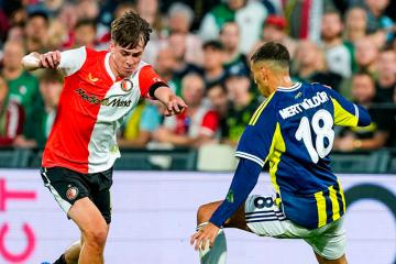 Feyenoord venció a Fenerbahce en casa por la tercera fase previa de la Champions League