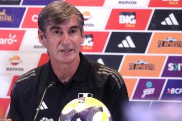 Ibáñez: "Valera y Flores terminaron golpeados, veremos qué informa el doctor"