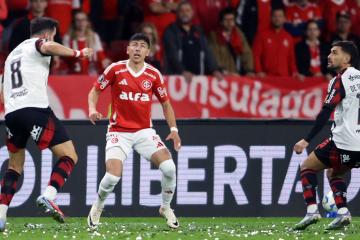 Flamengo venció a Internacional y avanzó en la Copa Libertadores