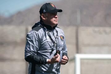 (FOTOS) Juan Reynoso tuvo su primer entrenamiento con Melgar