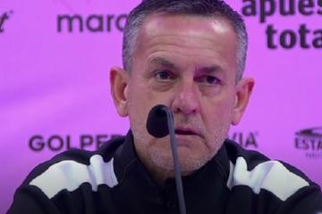 Melgarejo: "El árbitro debe tomar pastillas para dormir bien o es muy sinvergüenza"