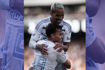 Cruzeiro derrotó por 2-0 a Botafogo y alcanzó la cima del Brasileirao