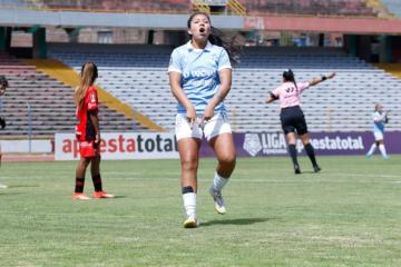 (FOTOS) Cristal Femenino arrancó con triunfo en el Torneo Clausura