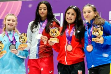 María Karina Galindo se colgó el bronce en esgrima en los Panamericanos Junior en Asunción