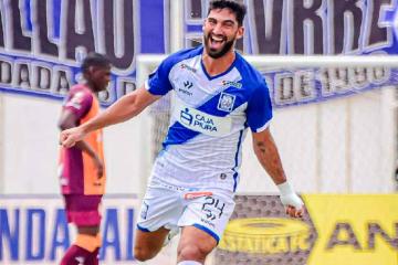 ¡Pegó el salto! Renato Espinosa jugará en el fútbol de Rumania