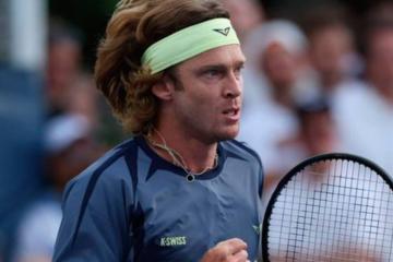 Rublev avanza sin sobresaltos en el US Open