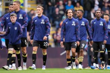 Sonne fue citado en Burnley y podría debutar en la Premier League