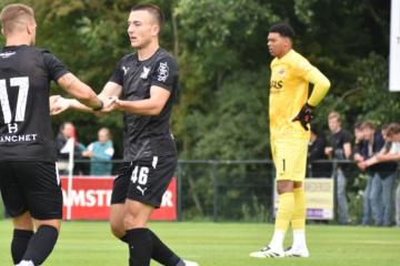 Zanelatto no fue considerado en el amistoso que jugó OFI Creta ante AZ Alkmaar