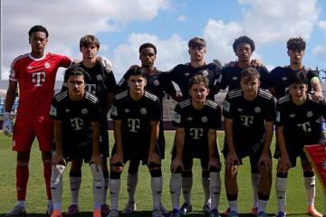 Felipe Chávez fue titular en triunfo de Bayern U19 sobre Paphos FC U19