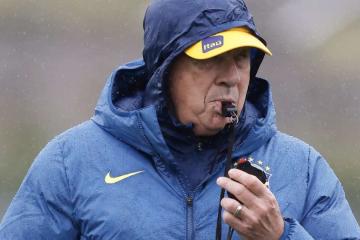 Ancelotti: "La idea es jugar con cuatro delanteros ante Chile"