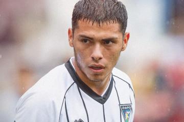 Con asistencia de Cáceres, Dunfermline goleó de visita