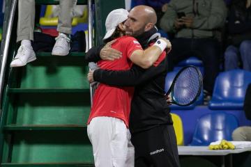 Horna: "La serie tuvo de todo un poco, enfrentamos a un equipo muy duro"
