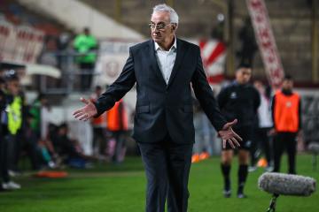 Fossati: “Este partido tiene la particularidad de que es contra uno de los rivales directos”