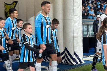 Noriega fue titular en empate de Gremio