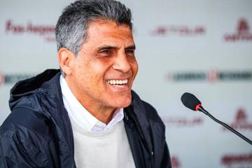 Barco: "Hoy, los hinchas de la 'U' y Alianza vemos penales hasta en la media cancha"