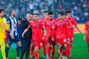Alianza denunció ante Conmebol que barristas de U. de Chile se infiltraron como prensa en Matute