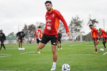 Zambrano: "Iremos por los tres puntos, es nuestra única salvación"