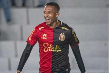 Vidales tras victoria de FBC Melgar: "Nuestro objetivo es entrar a los playoffs"