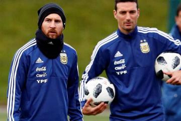 Scaloni: “No queremos arriesgar a nadie de cara al Mundial del próximo año”