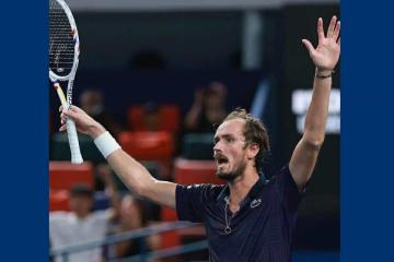 Daniil Medvedev se metió a semifinales del Masters de Shanghái