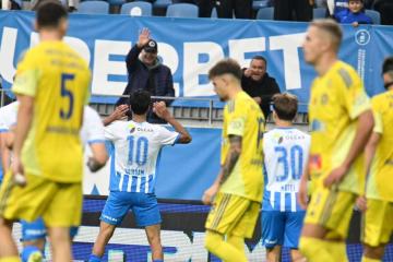 Sin Renato Espinoza, Unirea Slobozia cayó ante Univ. Craiova por la Superliga rumana