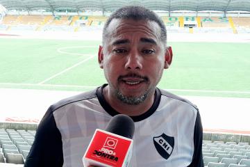 Lobatón: “Tenemos que hacer valer nuestra casa para irnos tranquilos a jugar a Huancayo”