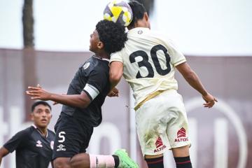 'U' no pudo con Boys en el Torneo Juvenil Sub 18
