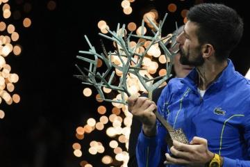 Djokovic anunció su baja del Masters 1000 de París