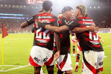 Flamengo sacó ventaja frente a Racing en la Libertadores