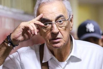 Fossati: "El plantel ha superado todo tipo de dificultades y junto a la maravillosa hinchada, se merecen de sobra el título"